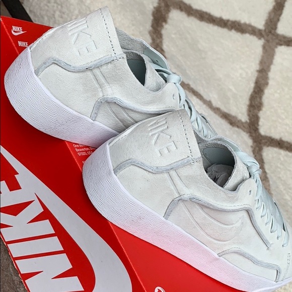 NIKE W BLAZER LOW DECON GHOST AQUA/GHOST AQUA-WHIT - Picture 12 of 16